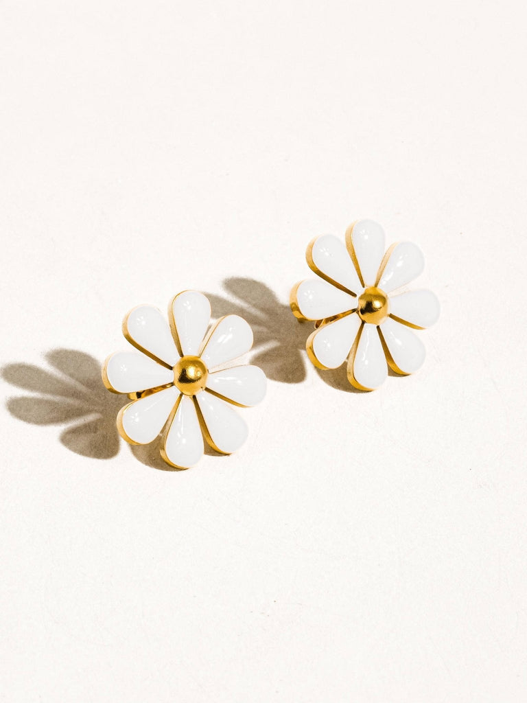 18K Gold Plated Daisy Stud Earrings - Pepper & Pearl Boutique