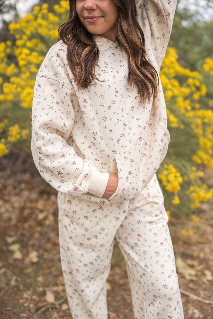 Ditsy Floral Sweatpants - Pepper & Pearl Boutique