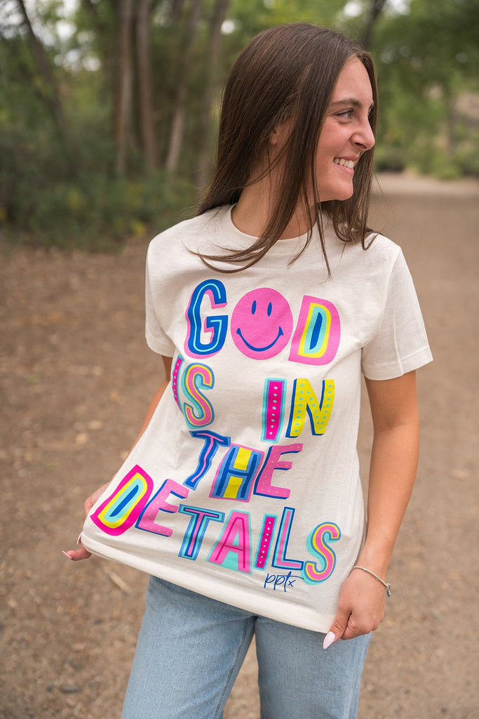 God Is In The Details Tee - Pepper & Pearl Boutique