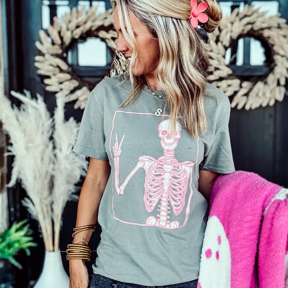 Skelly Tee - Pepper & Pearl Boutique