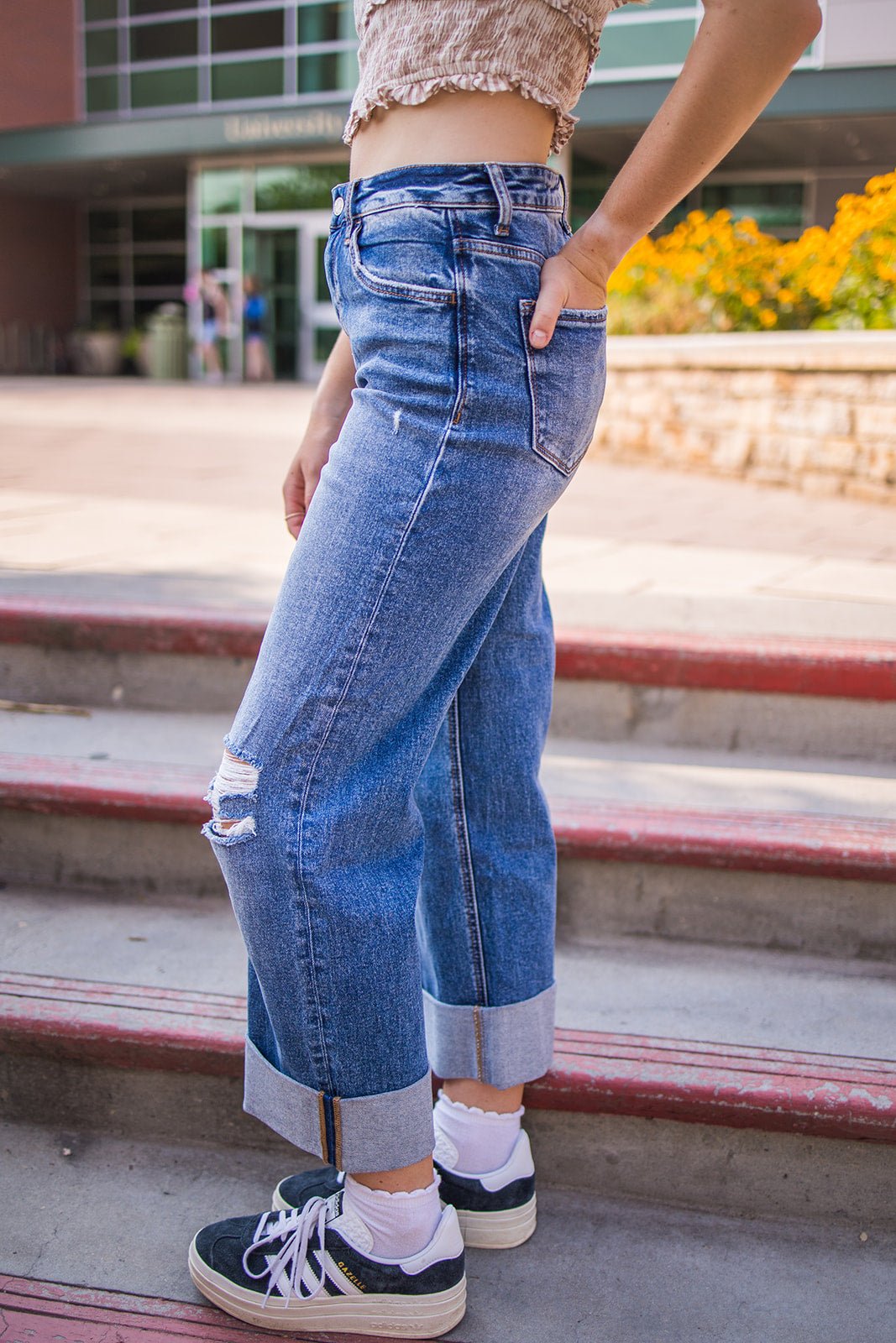 How To Wear Cuffed Jeans With Sneakers Cuffed Jeans With Jordans Store