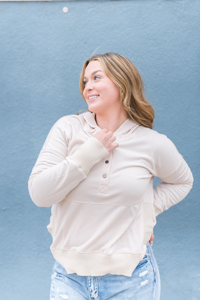 Easy Come, Easy Go Snap Pullover - Pepper & Pearl Boutique